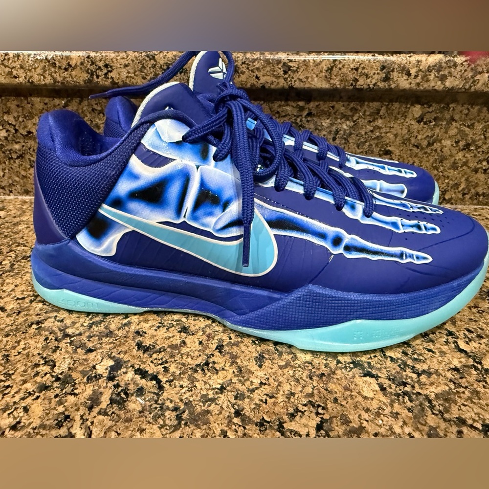 Nike Kobe 5 Protro X-Ray Men's Size 7.5  Royal Blue Basketball Shoes HJ4303-400
